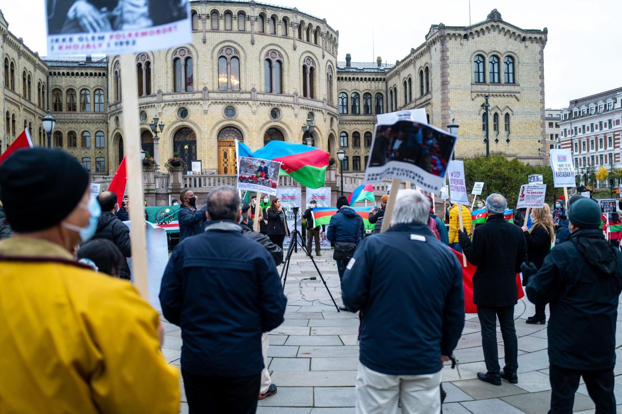 Azerbaijanis living in Oslo hold rally against Armenian terror [PHOTO] - Gallery Image