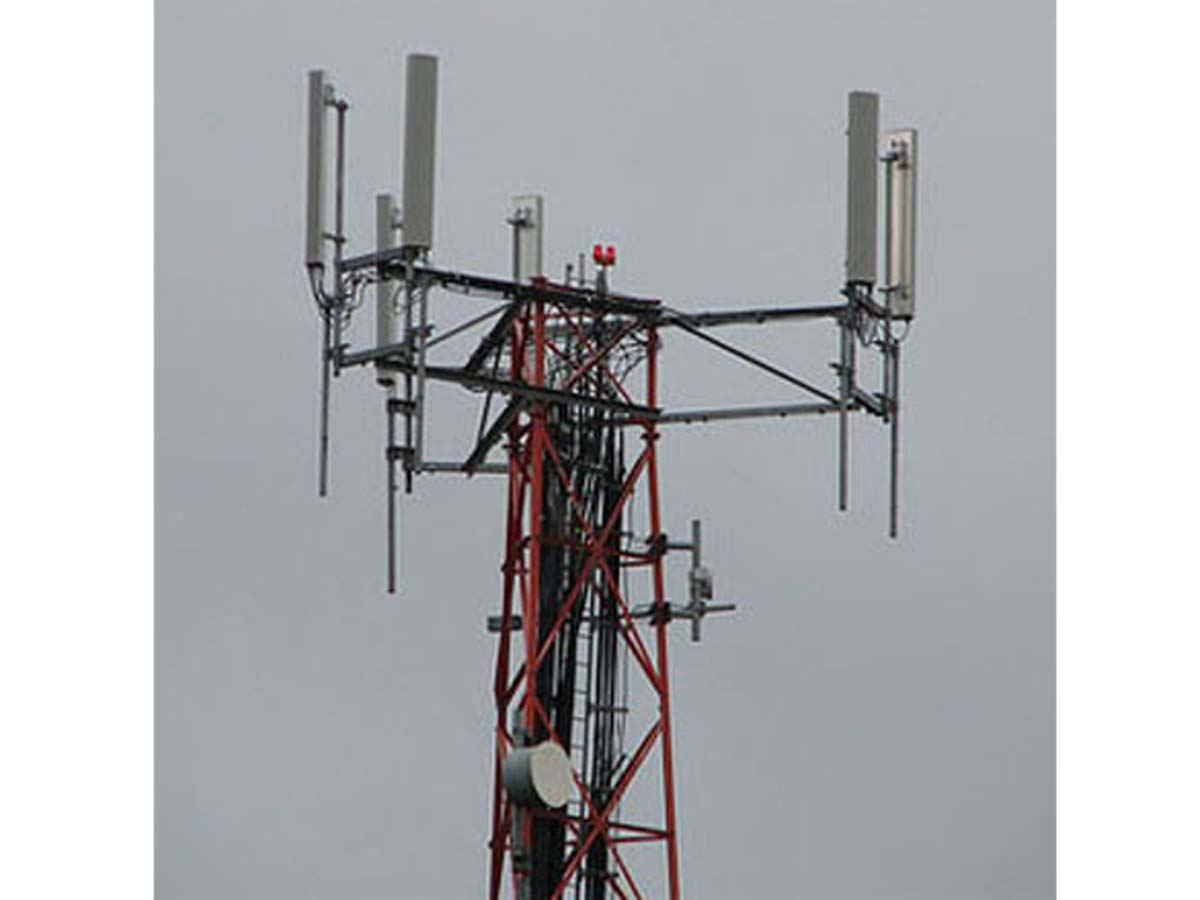 Armenian expert: Azerbaijani troops fully control telecommunications in Nagorno-Karabakh region