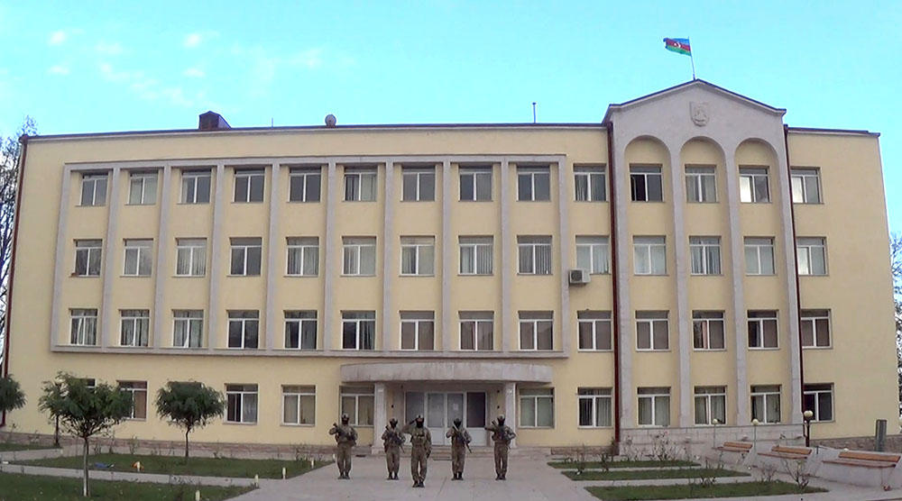 Defence Ministry shares video footage from liberated Shusha city