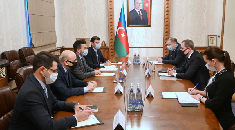 Azerbaijani minister, OIC Youth Forum head discuss Nagorno-Karabakh, ties