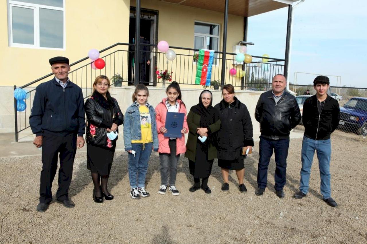 More martyr families, disabled war veterans get new houses [PHOTO]
