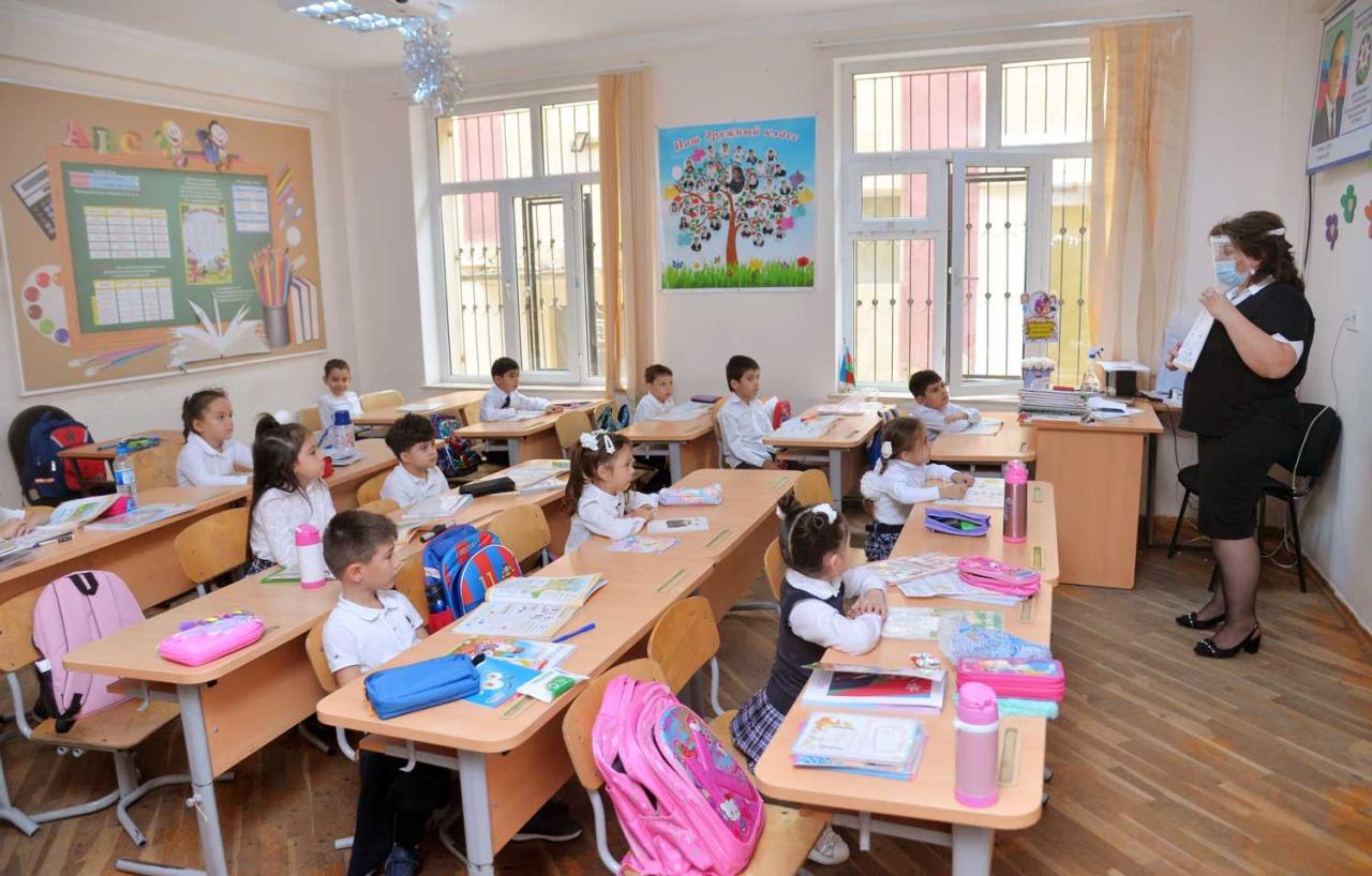 Very risky to resume traditional education at schools – Azerbaijani minister