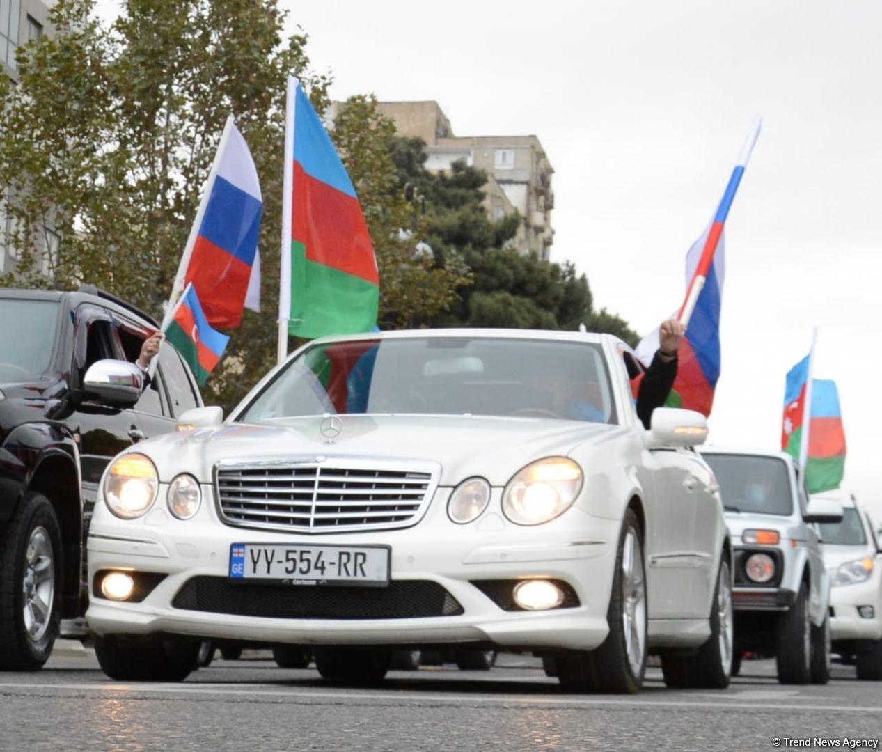 Baku residents hold rally celebrating Kalbajar's liberation [PHOTO]