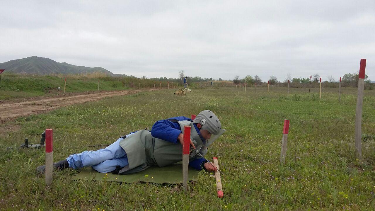 Azerbaijani agency unveils number of munitions found since Sept.27
