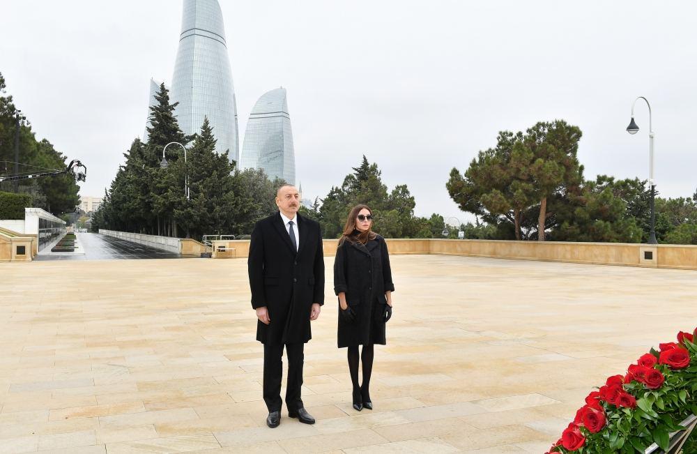 President Aliyev, First Lady commemorate martyrs of Karabakh war [PHOTO/VIDEO]
