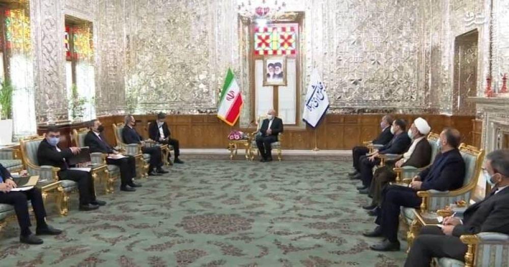 Azerbaijani FM holds talks with Iranian Parliament's chairman