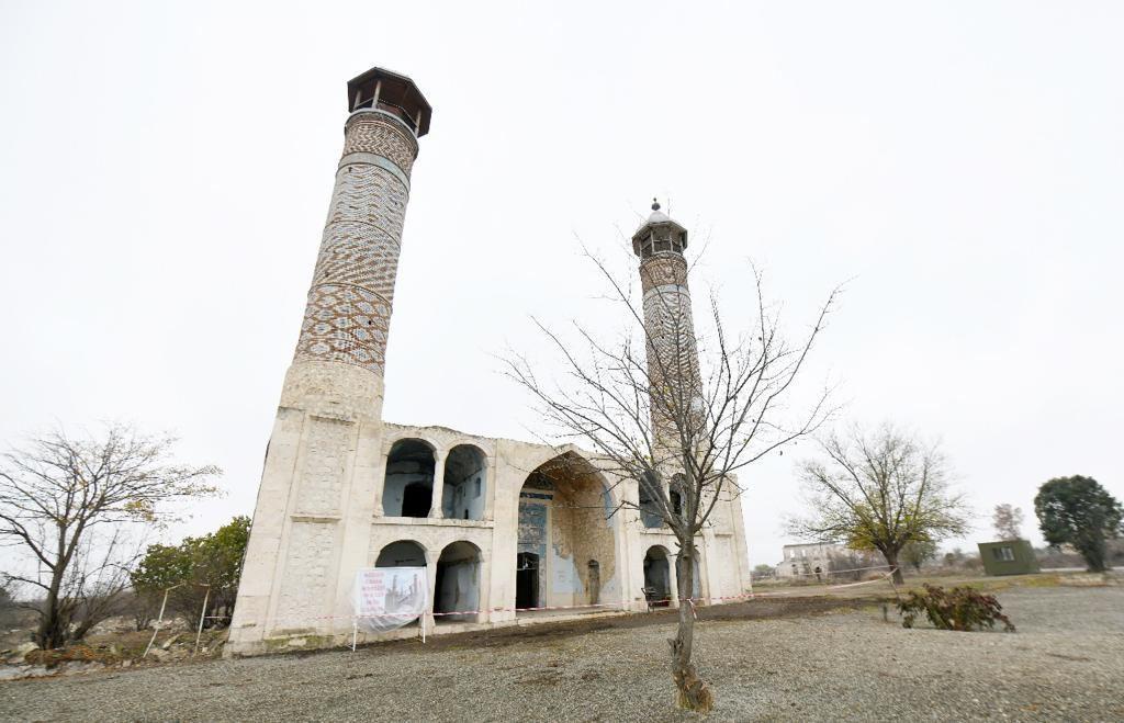 Work on restoration of religious monuments underway in liberated territories [PHOTO]