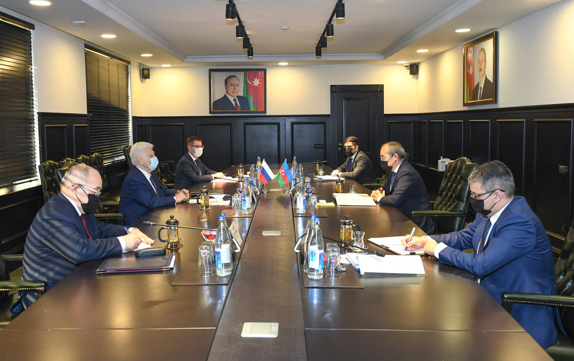 Azerbaijan, Russia mull economic cooperation