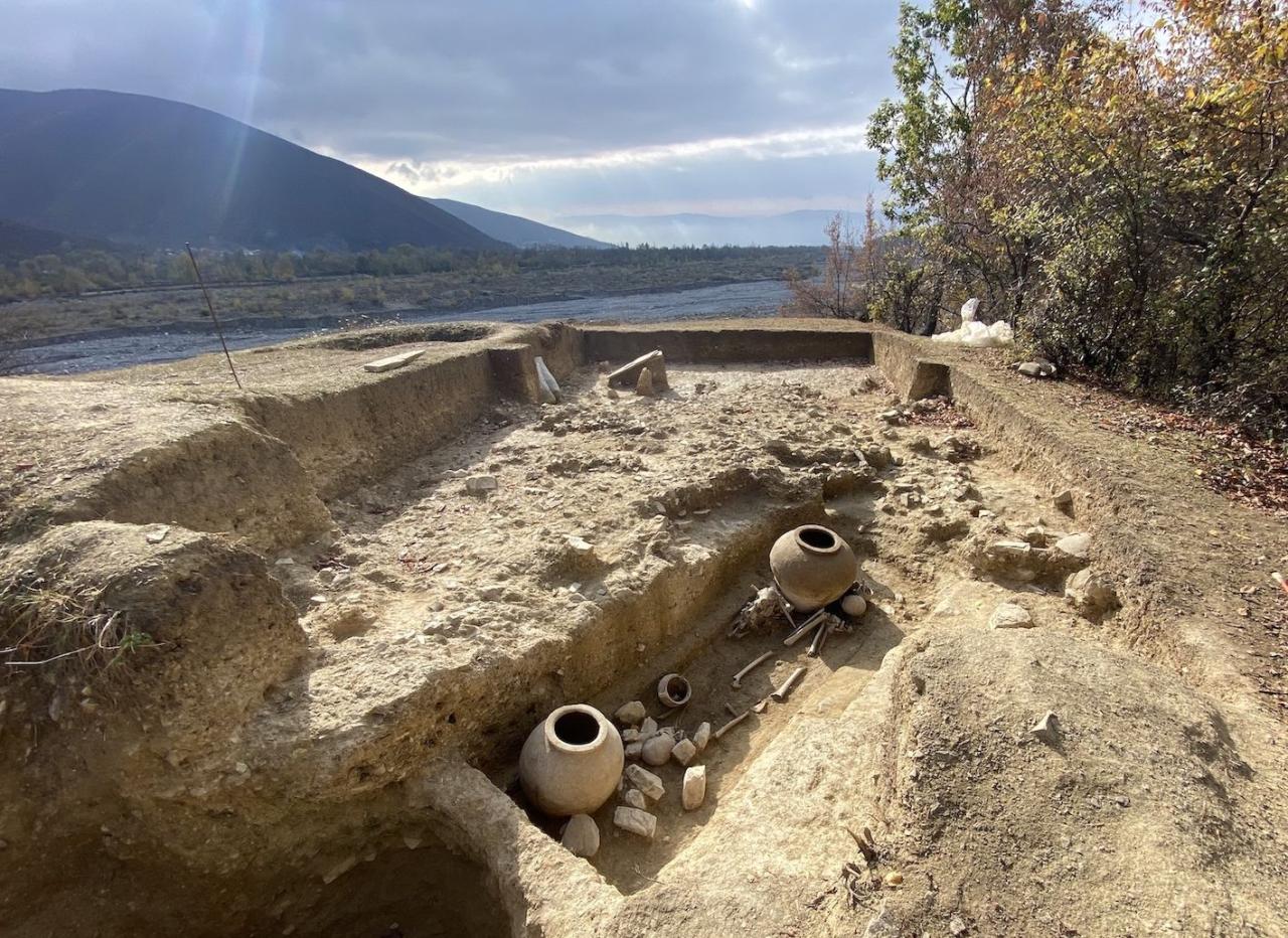 Albanian burial traditions discovered in Sheki [PHOTO]