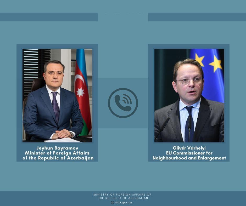 Azerbaijani FM, senior EU official eye energy cooperation