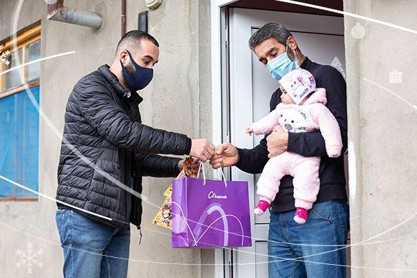 “Azercell Volunteers” and friends fulfilled the New Year wishes of children [PHOTO]