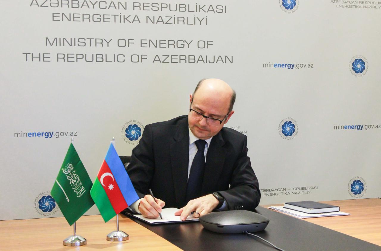 Azerbaijan, Saudi Arabia ink deal on wind farm project [PHOTO] - Gallery Image