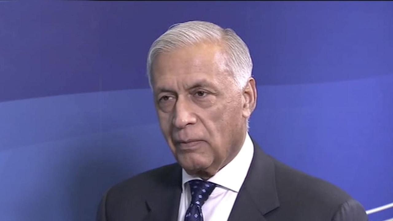 Pakistan's former PM talks Nizami Ganjavi International Center