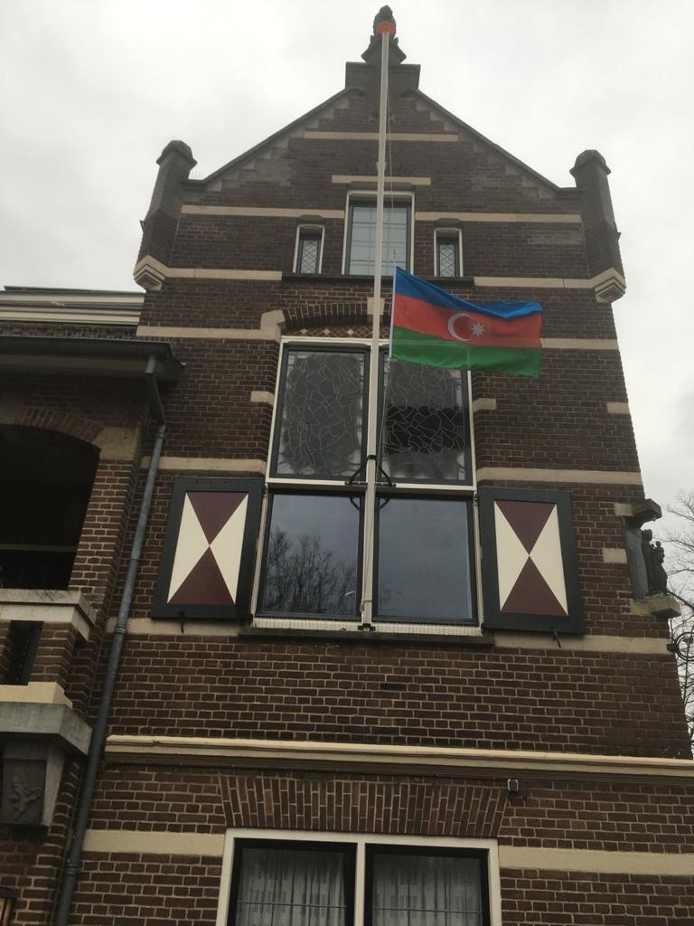 Azerbaijani flag raised in Dutch Oosterwijk city in memory of Baku Network Director [PHOTO]