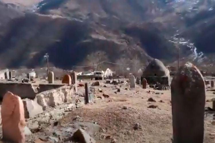 Call for prayer sounded for first time at cemetery in Azerbaijan’s Kalbajar district previously occupied by [VIDEO]