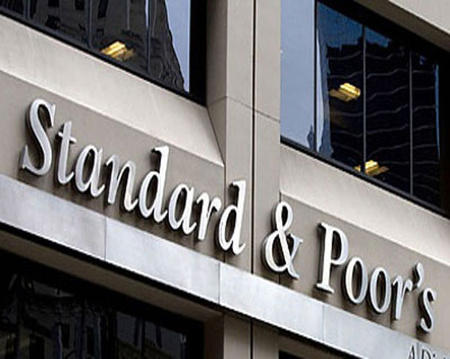 Standard & Poor's upgrades Azerbaijan's credit rating outlook