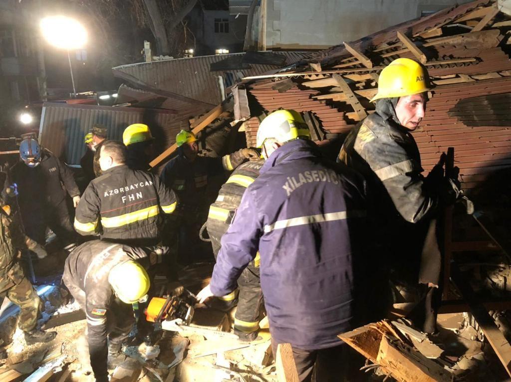 Body of one person recovered from rubble of destroyed house in Khirdalan [PHOTO/VIDEO]