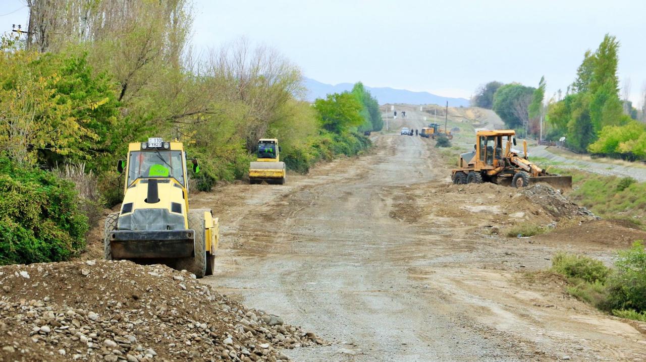 Colonel talks restored and built roads in liberated lands of Azerbaijan