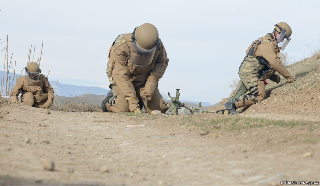 Senior officers unveil details of demining operations in liberated lands