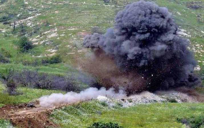 Civilian wounded in mine blast in Tartar region