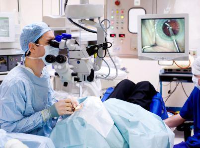 Azerbaijan’s YASHAT Fund invites ophthalmologists from Israel
