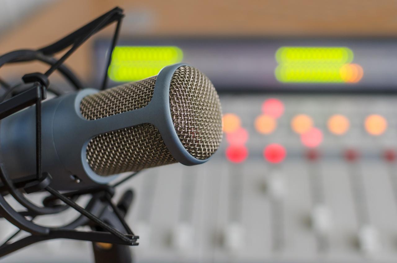 Azerbaijan starts tender to open radio channel in Karabakh