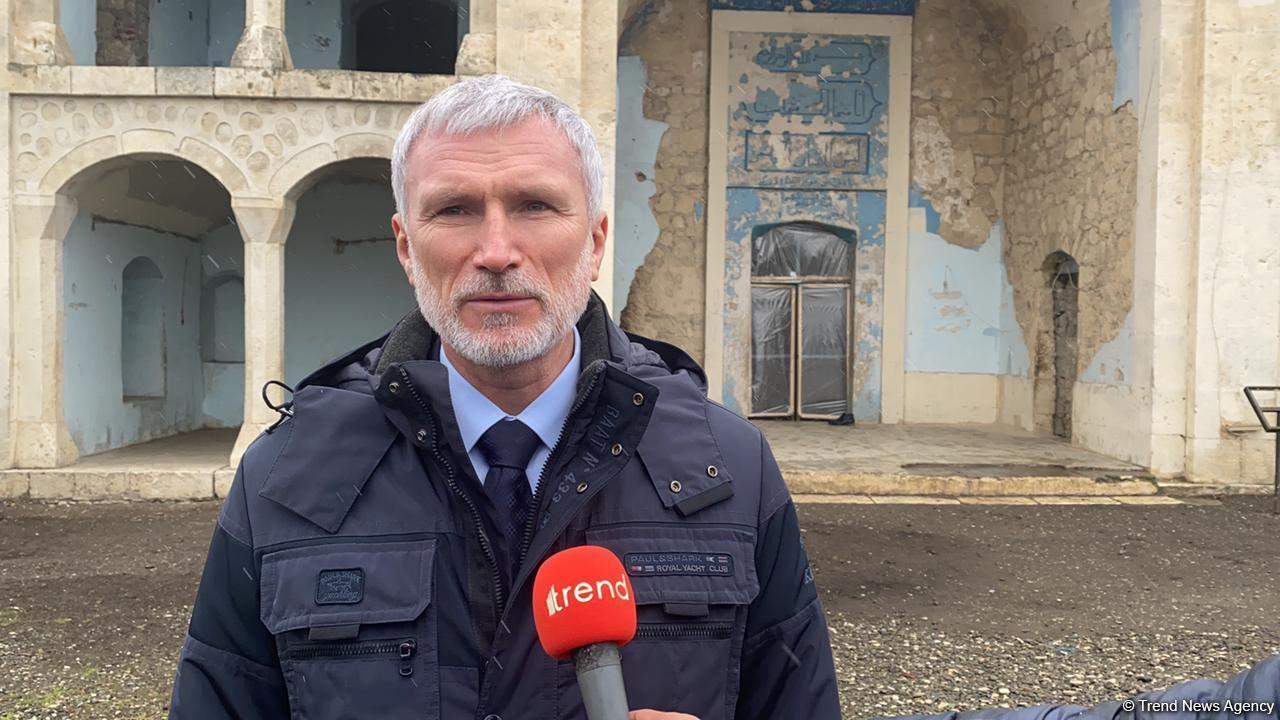 Nothing left in Aghdam city except mosque - Russian MP [VIDEO]