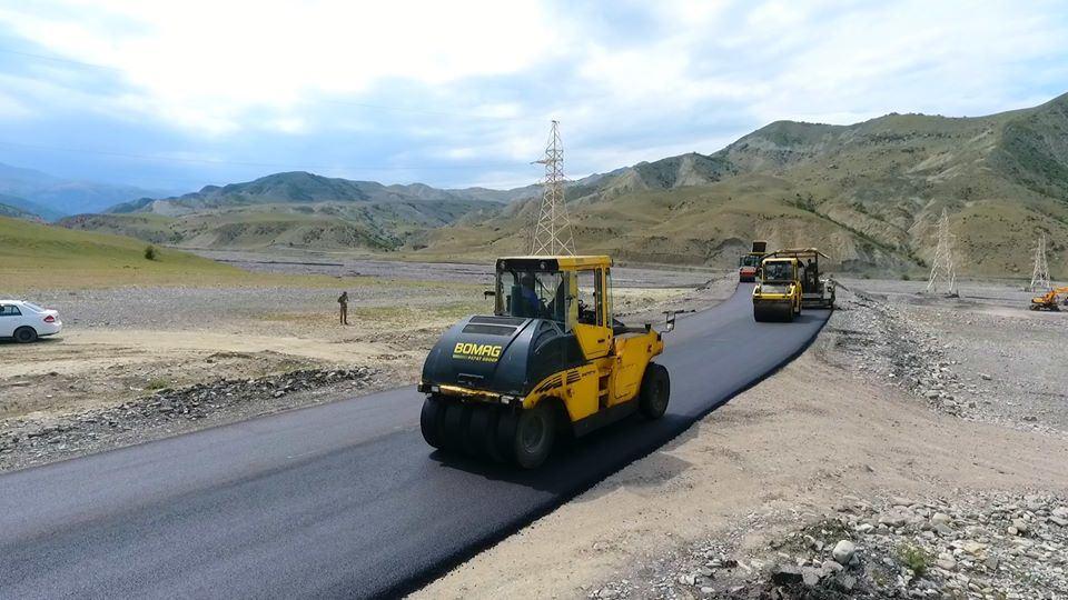 Azerbaijani state agency talks Shamakhi-Guba road project