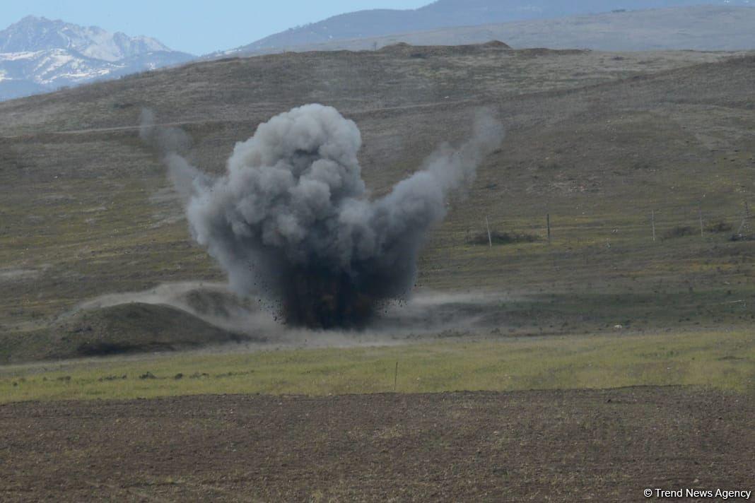 Azerbaijani civilian wounded in mine blast in Tartar region