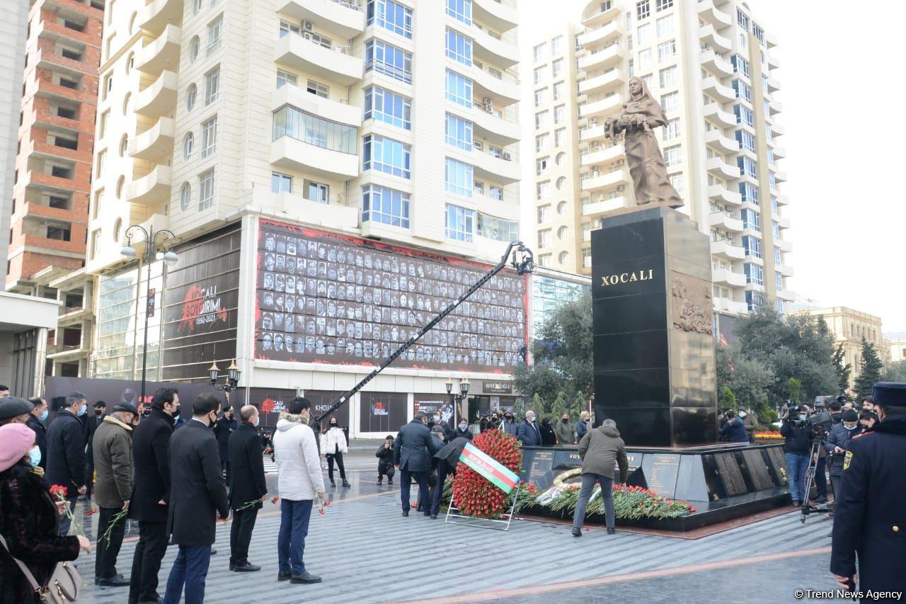 Azerbaijani population honoring memory of victims of Khojaly genocide [PHOTO]