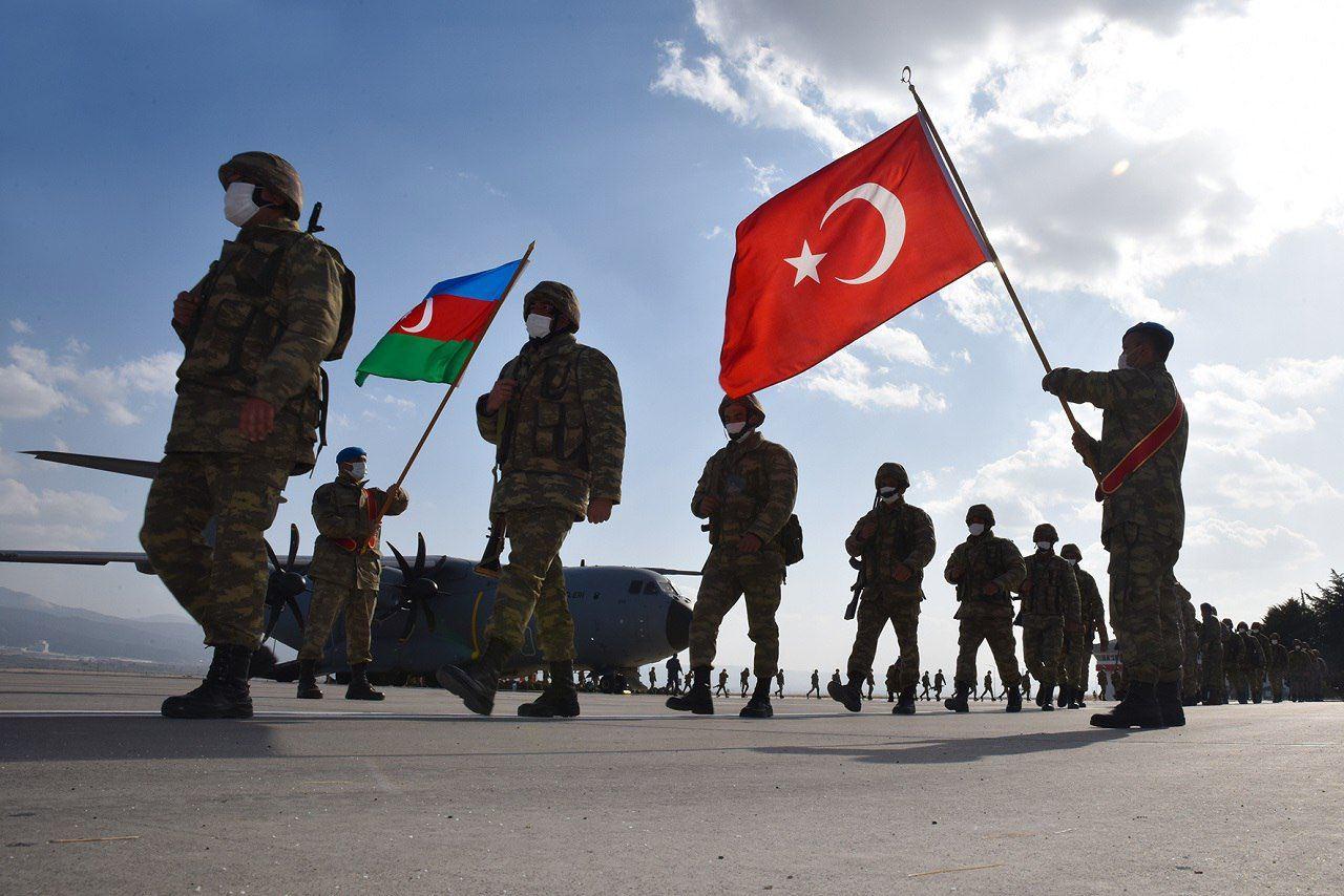 Azerbaijan, Turkey to hold joint military exercises [PHOTO]