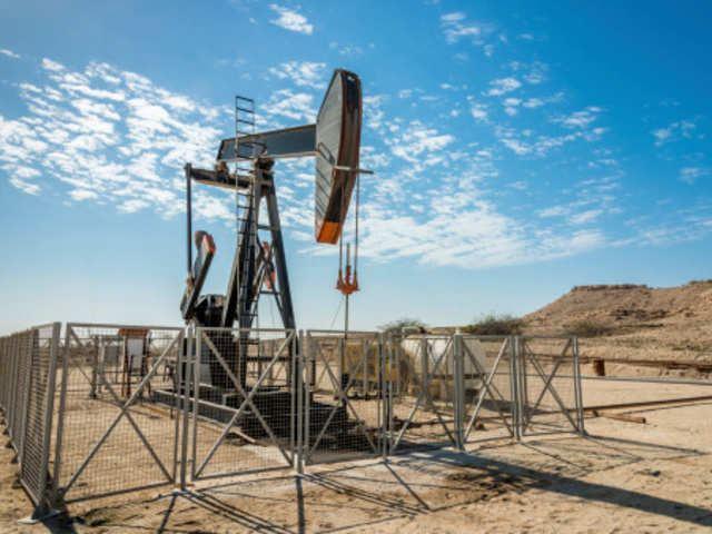 Azerbaijani oil prices decline