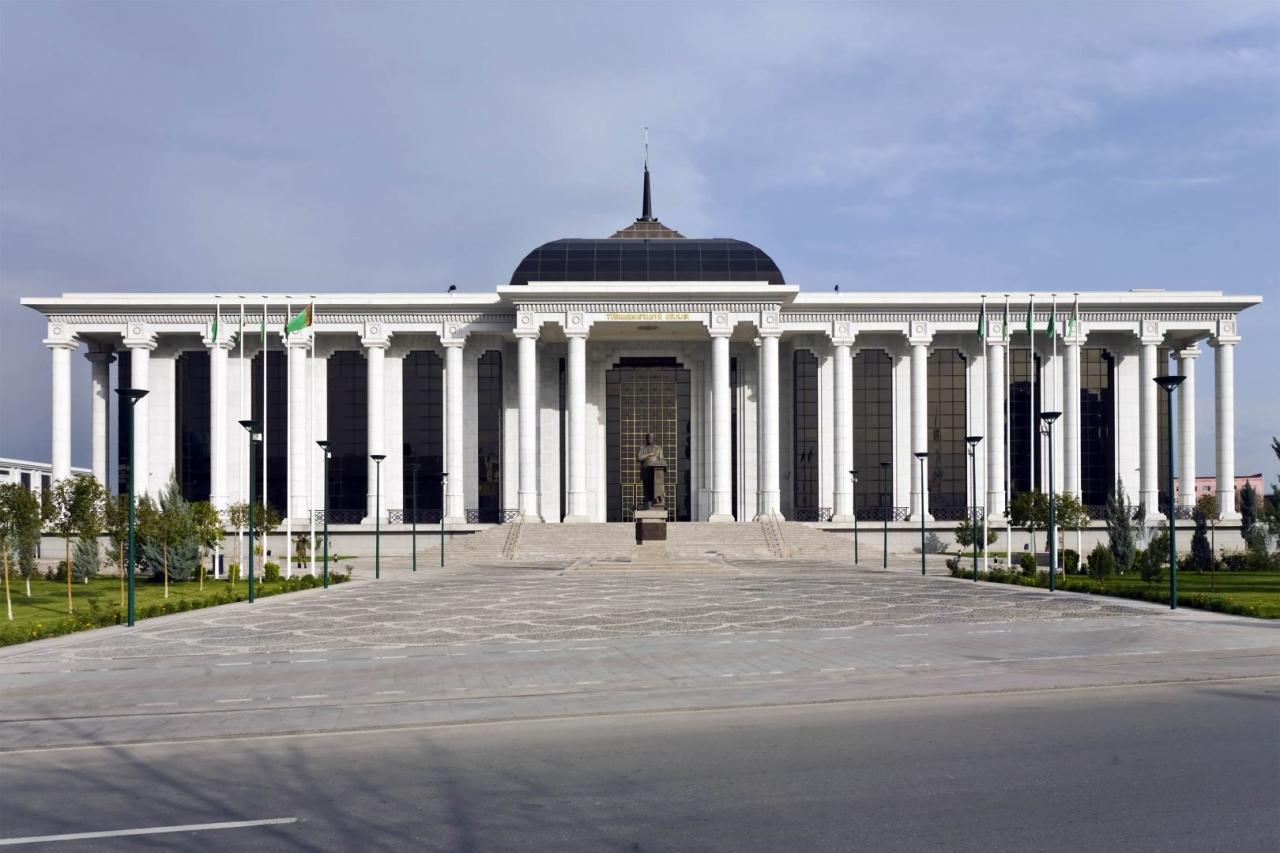 Turkmenistan ratifies Memorandum with Azerbaijan on "Dostluq" field