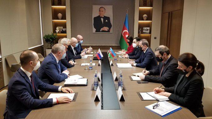 Baku hosting meeting between Azerbaijani, Slovak FMs