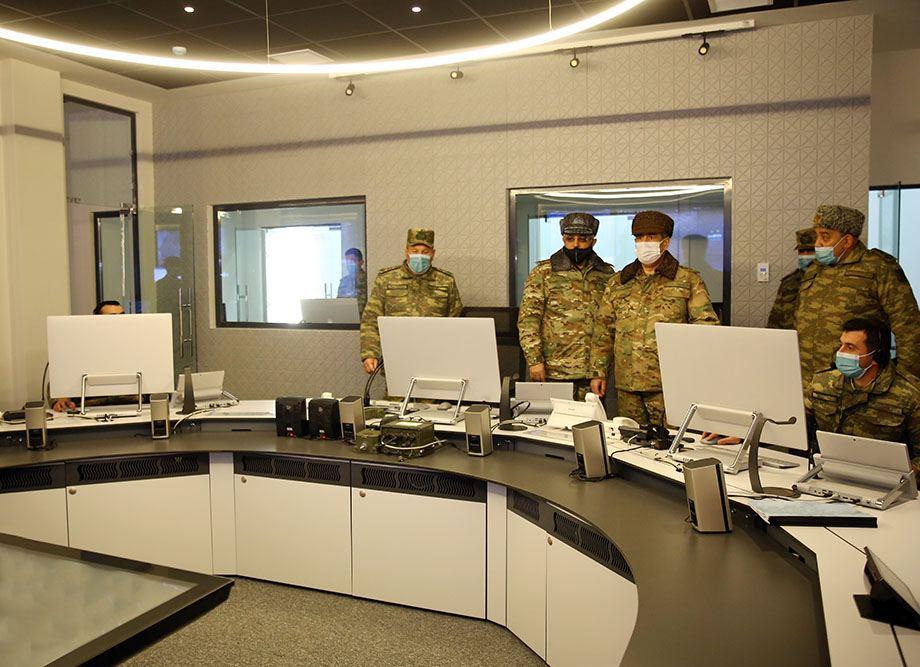 Azerbaijani defence minister visits air force combined command post