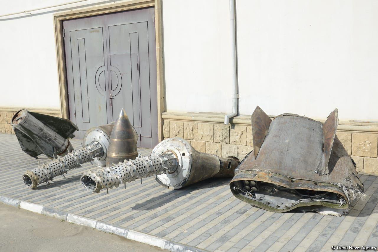 Baku shows fragments of 'Iskander' missile, used by Armenia against Azerbaijan [PHOTO/VIDEO]