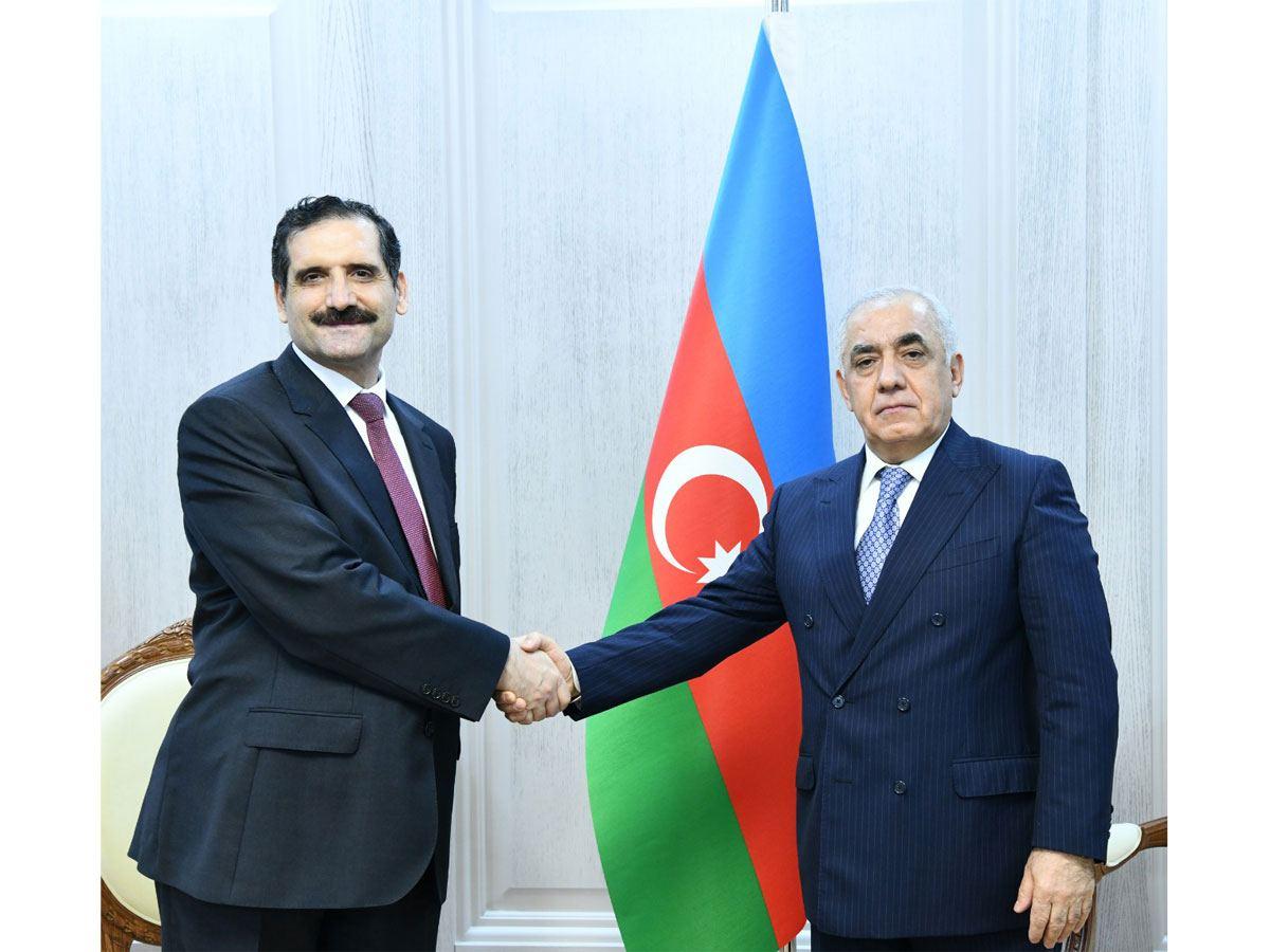 Azerbaijani PM meets outgoing Turkish envoy