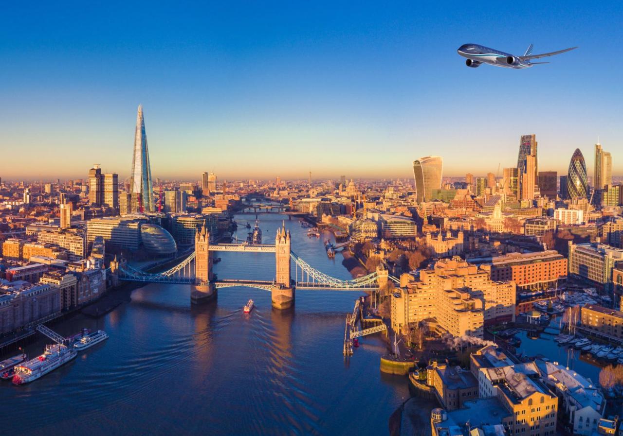Azerbaijan Airlines to start operating special flights to London