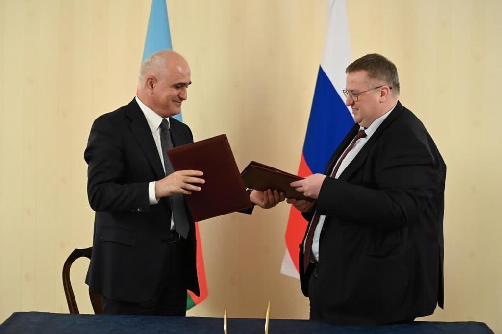 Azerbaijan, Russia sign protocol on economic co-op