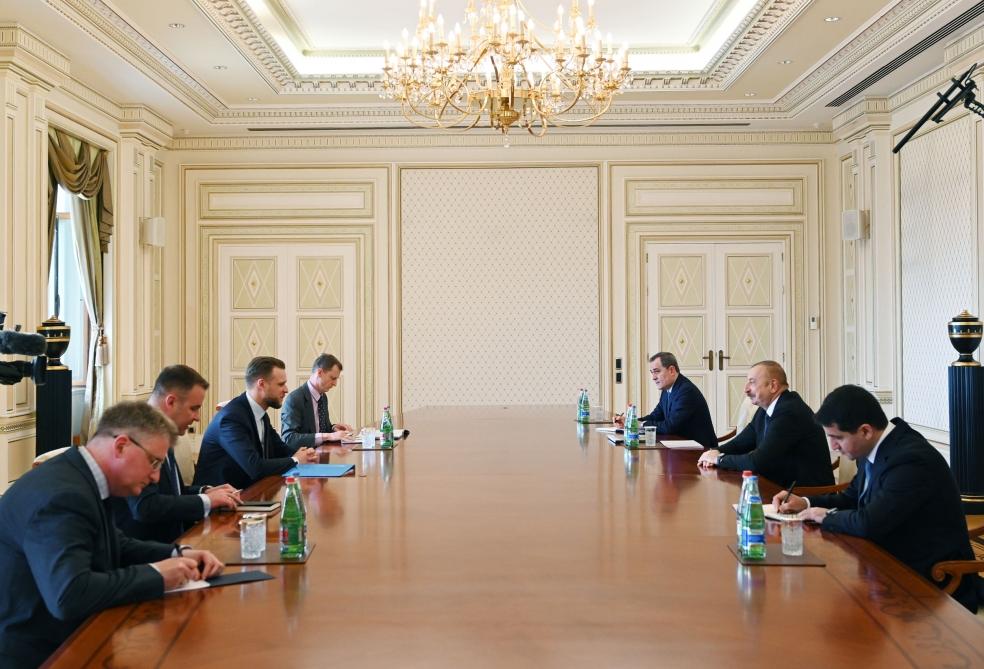 President Aliyev receives delegation led by Lithuanian FM [UPDATE]