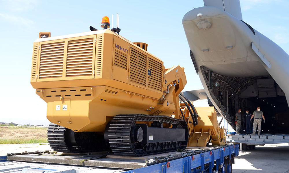 Azerbaijan gets new batch of mine-clearance equipment from Turkey [PHOTO/VIDEO]