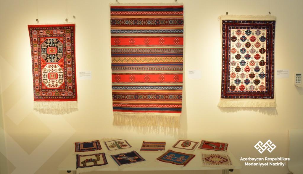 Carpet Weavers' Day marked in Baku [PHOTO] - Gallery Image