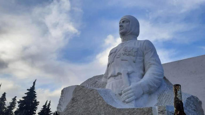 Azerbaijani veterans appeal to Russian FM over Armenian Nazi monument