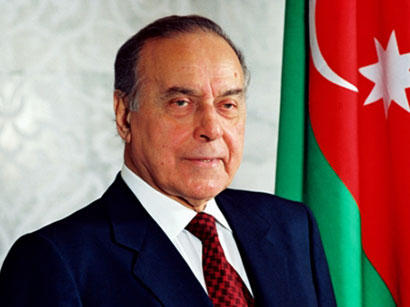 Nation marks birthday anniversary of Heydar Aliyev