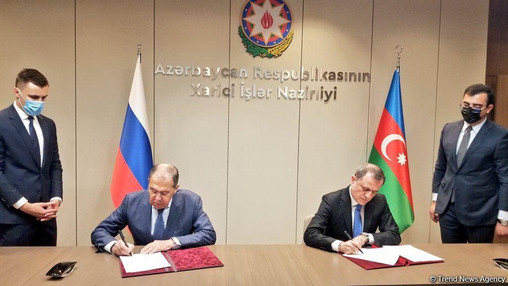FMs of Azerbaijan, Russia sign plan of consultations for 2021-2022 [PHOTO]