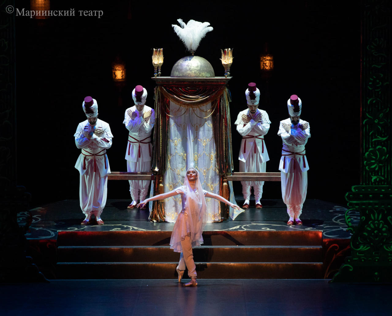 "Arabian Nights" shown at Int'l Festival of Classical Ballet [PHOTO]