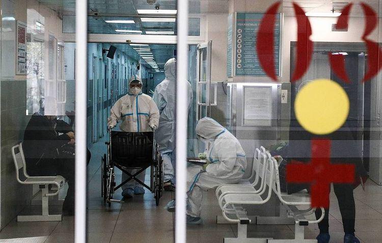 Russia reports over 9,200 daily COVID-19 cases