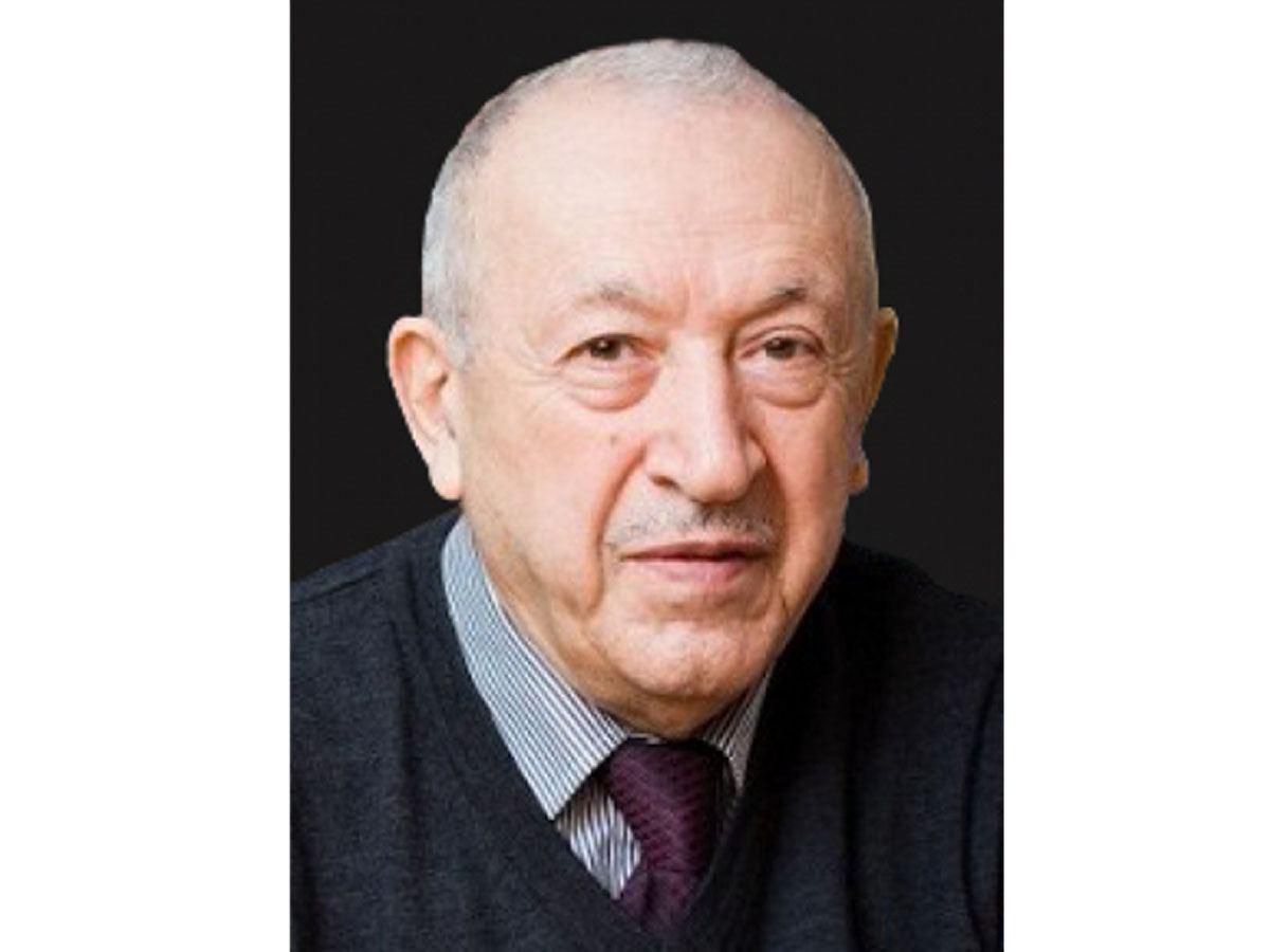 Azerbaijani president, first lady sign obituary on death of famous painter