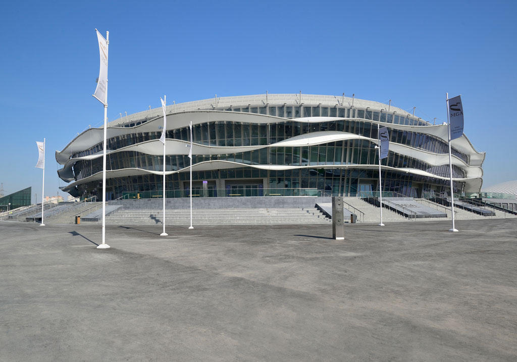 Finalists, performing in mixed pairs, at Aerobic Gymnastics World Competition disclosed