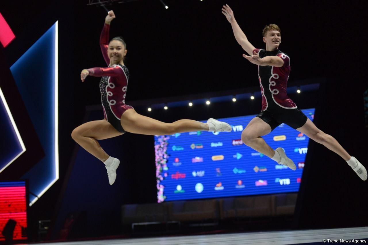 Romanian mixed pair of gymnasts grab gold at Aerobic Gymnastics World Age Group Competition in Baku